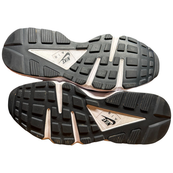 NIKE Air Huarache Run Women's 8.5 Black Army Green Sneaker Athletic Shoes - Picture 11 of 14